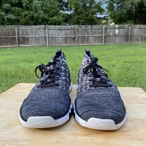 Nike Men's Train Ultrafast Flyknit Size 13 Black - Picture 2 of 11